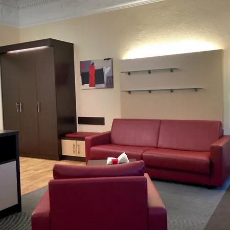 Aparthotel Quartier M 5*